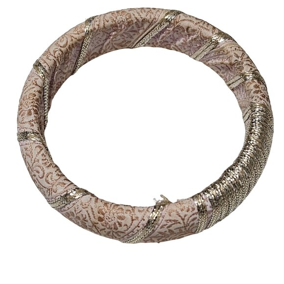 Vintage Pink Gold Fabric Wrapped Bangle Bracelet Retro 1960s Fashion Jewelry - Picture 4 of 5